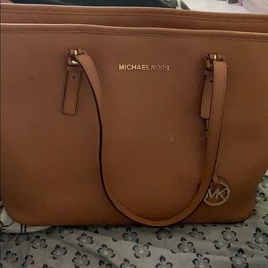 Michael Kors Purse!!